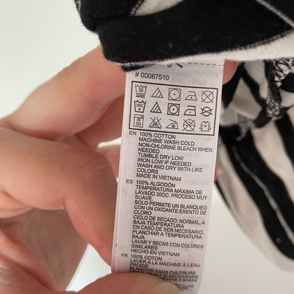 Forever21 striped T-shirt - Picture 3 of 4